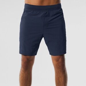 NEW WITH OUT ALO TAG 7" REPETITION SHORT Navy Blue Large